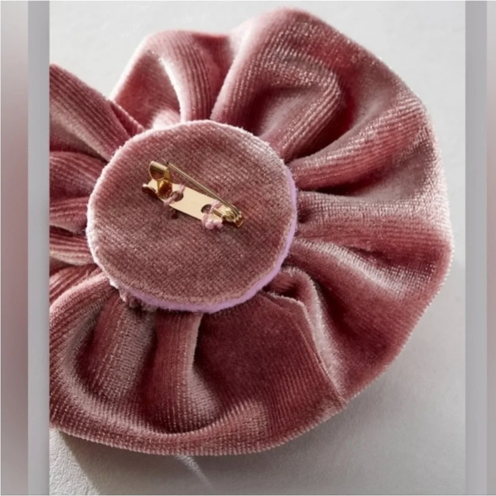 Free People Gold Tone Heart and Pink Crystal Stud Earring Set
